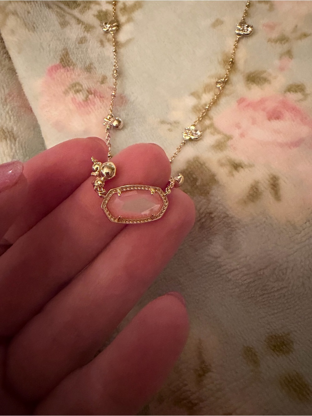 Kendra Scott Gold Necklace with Light Pink Pendant